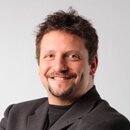 الاستاذ اسلام قطب محمود عميل بوش كير سنتر 